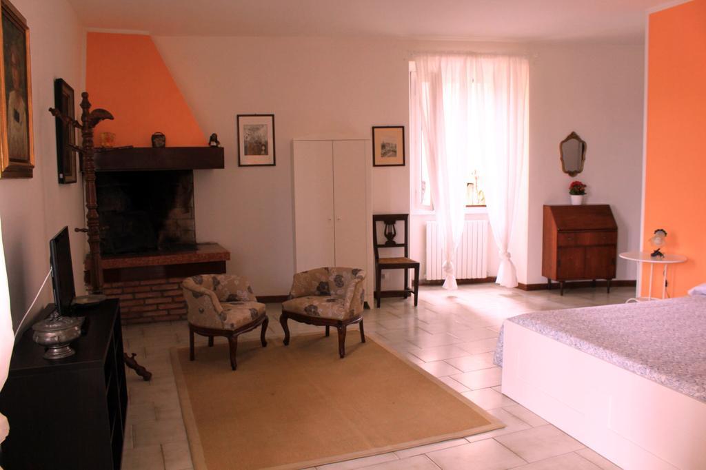Maison d'hôtes Tenuta Margherita à Salò Chambre photo